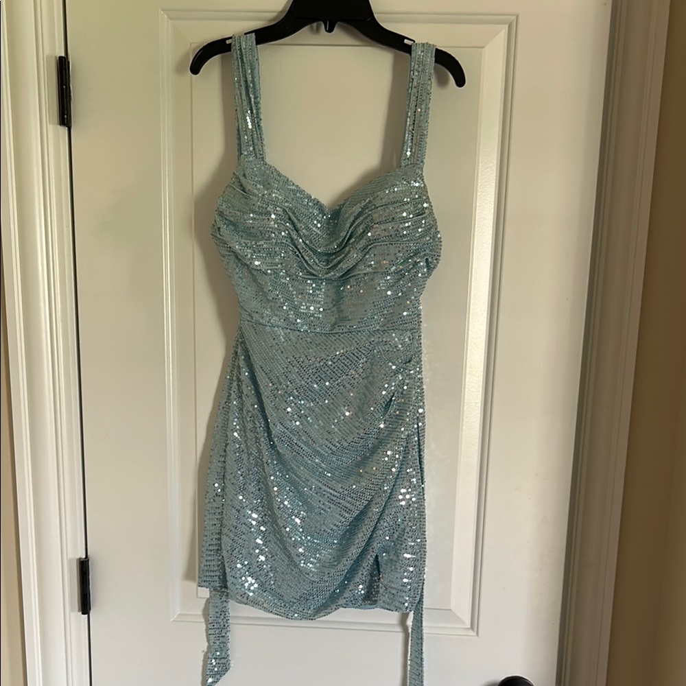 Elegant Blue Sequin Dress